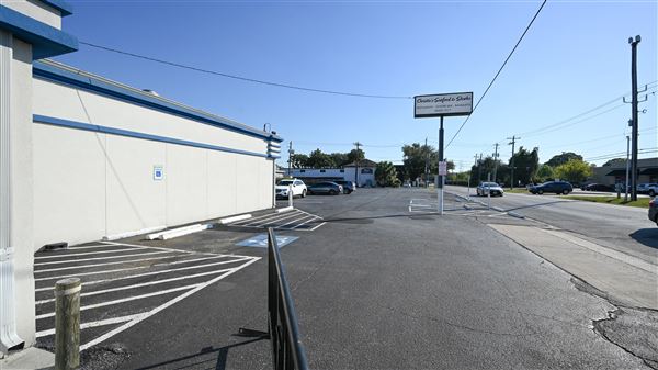 Christie’s Seafood and Steaks (11/3/2025 - Credits: Houston Film Commission)