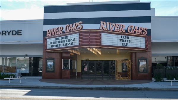 River Oaks Theatre (12/16/2024 - Credits: Houston Film Commission)