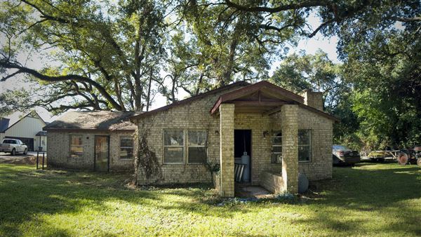 The Oaks of Anahuac (9/12/2025 - Credits: Houston Film Commission)