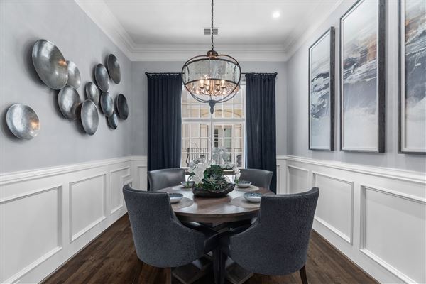 Worthington Condo