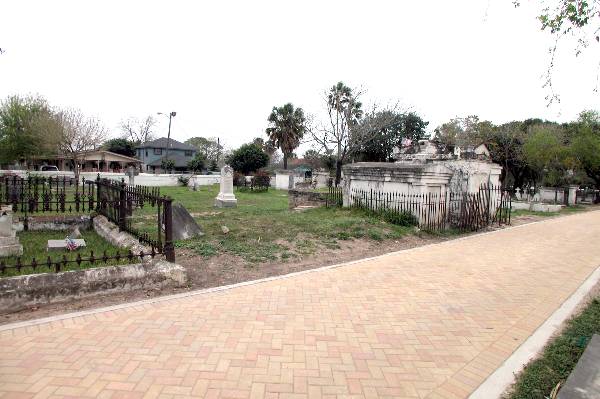 Brownsville City Cemetery (3/4/2004)