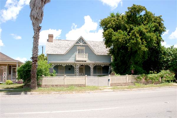 St. Charles Street Historic Neighborhood (8/18/2012)
