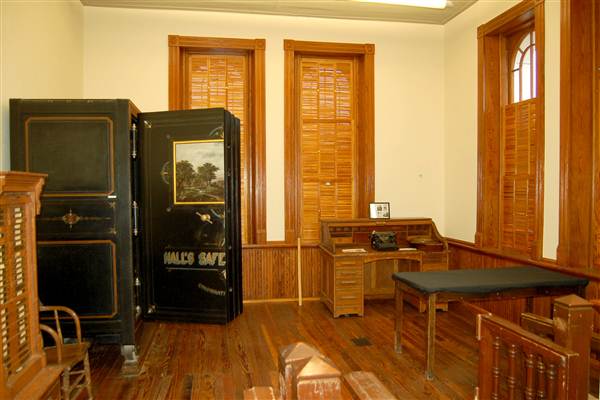 Hood County Courthouse (8/18/2012)