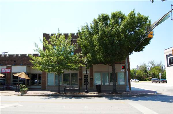Magnolia Avenue Retail District (8/22/2012)