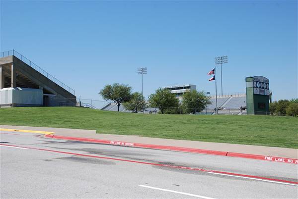 Mesquite Memorial Stadium (4/12/2013)