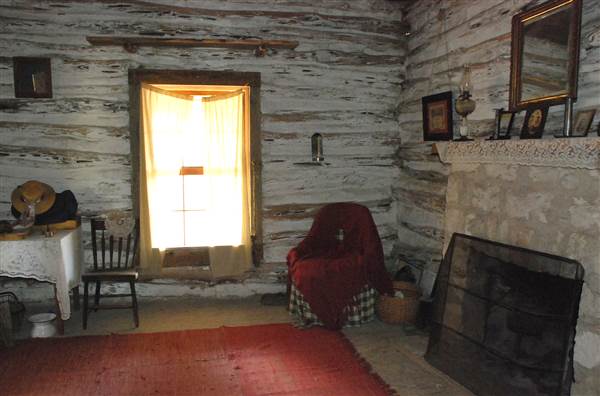 Pioneer Farms - Texian Cabin (9/26/2013)