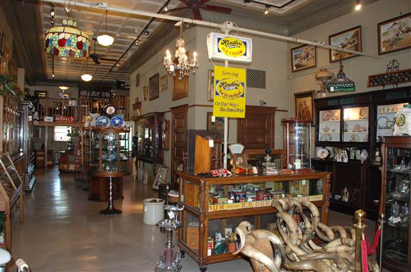Antique Treasures & Soda Shop (10/2/2014)