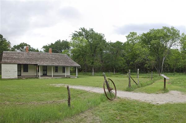 Cedar Hill State Park - Penn Farm (4/13/2015)