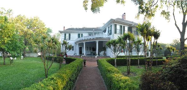 House at 1003 North Link Street (4/20/2007)