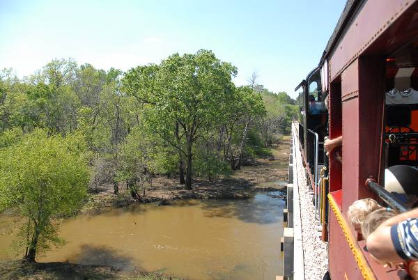 Texas State Railroad (4/20/2007)