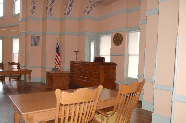 Lee County Courthouse (8/28/2007)