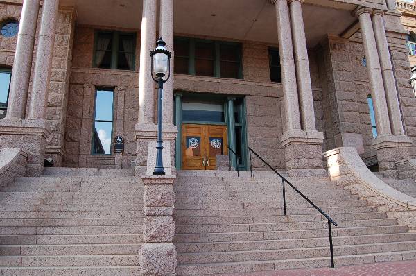 Tarrant County Courthouse (3/25/2007)