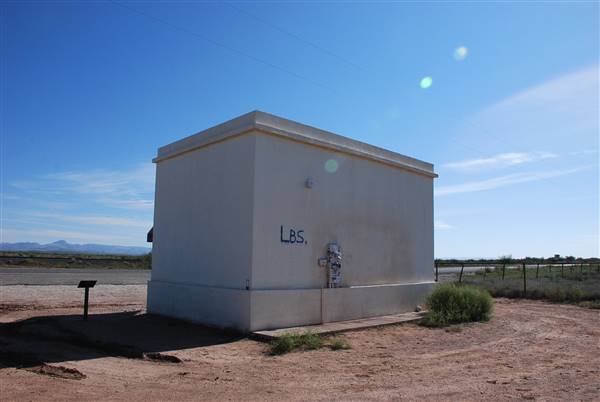 Prada Marfa (10/15/2015)