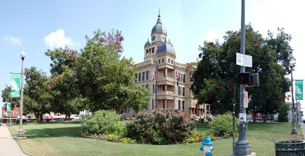 Denton County Courthouse & Museum (8/31/2007)