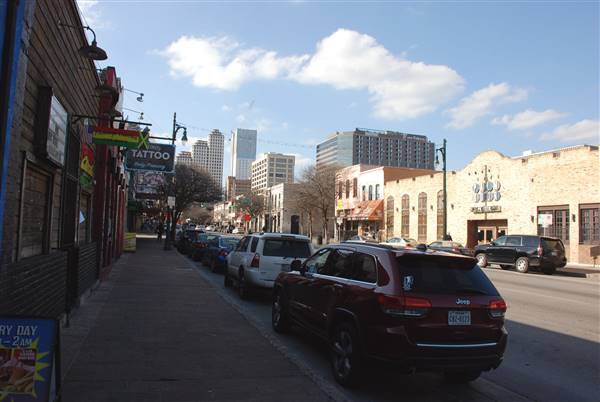 6th Street Retail District (3/10/2017)