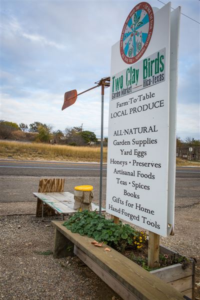 Two Clay Birds Garden Market (3/16/2018)
