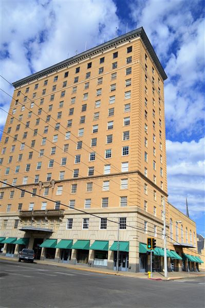 Cactus Hotel (4/27/2018)