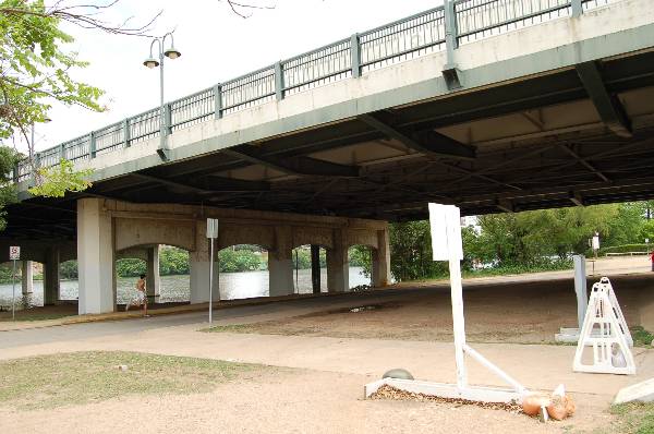 Auditorium Shores (4/21/2008)