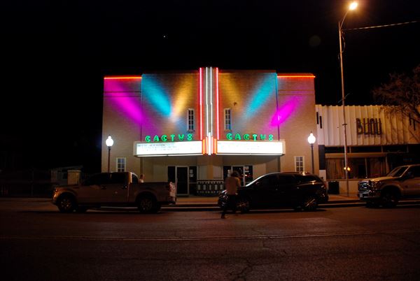 Cactus Theater (2/16/2017)