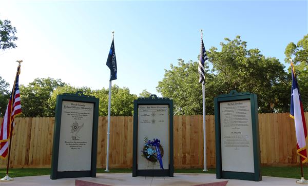 Memorial Lane & Jim Burks Firefighters Memorial Park (6/13/2017 - Credits: City of Granbury)