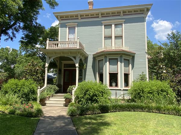 Adolph A. Erhard House (7/21/2020 - Credits: Cindy Aarvig)