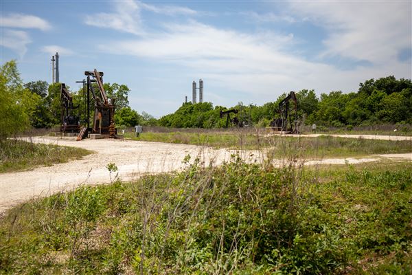 Sun Oil Road / Oil Derricks (5/3/2021 - Credits: City of Mont Belvieu)