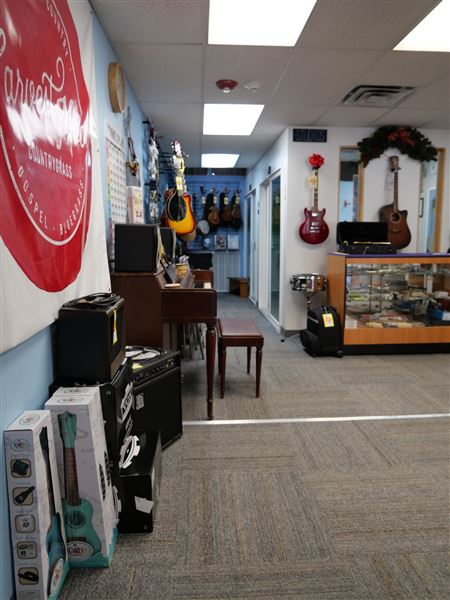 Kilgore Mercantile & Music (11/12/2021)