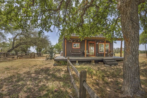 Camp Hickory Creek (6/1/2022 - Credits: Austin 360 Photography)