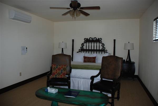 Holland Hotel (6/11/2010)