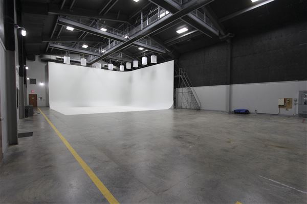 Spiderwood Studios 969 - Soundstages - Building B - Stage 1 (6/30/2023 - Credits: Studio Owner)