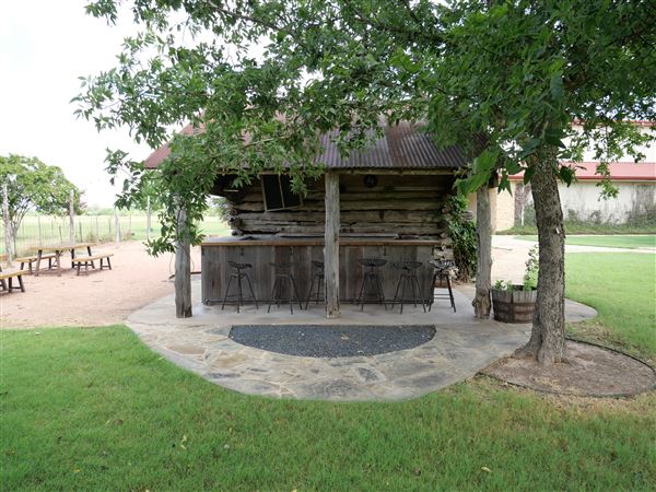Spiderwood Studios 969 - Courtyard, Bar, & Gazebo (6/30/2023 - Credits: Matt Miller)