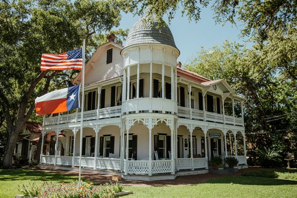 Gruene Mansion Inn (7/25/2023 - Credits: submitted by: Chelsea Eager)