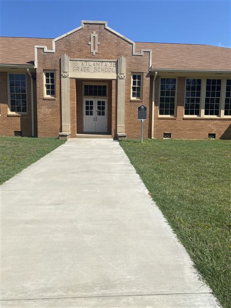 Miller Grade School (9/18/2023 - Credits: Jill Crocker)