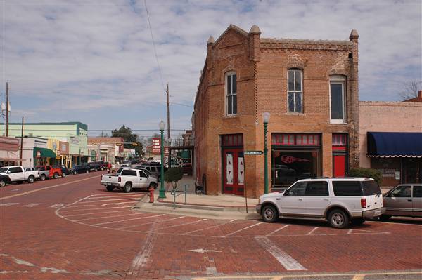 Mineola (2/11/2009 - Credits: FFTX)
