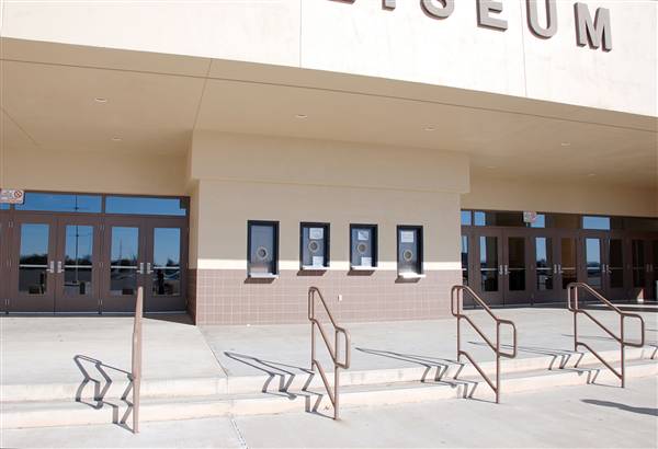 San Angelo Coliseum (12/2/2010)