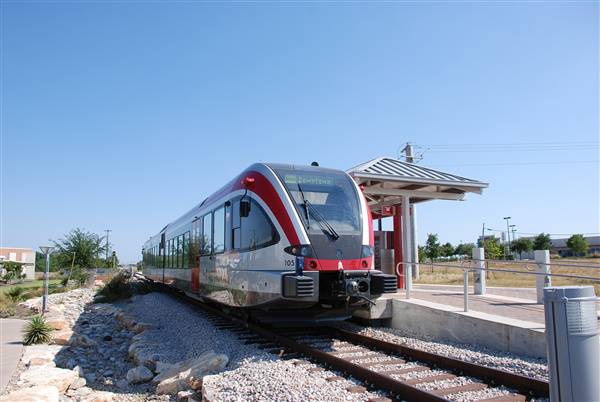 Capitol MetroRail - Leander Station (6/16/2011)