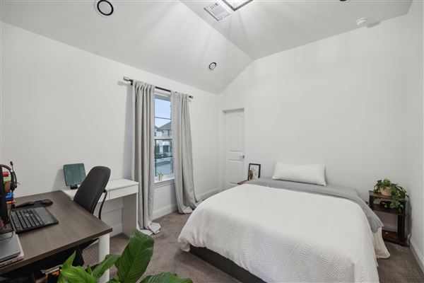 Ganguri House (1/6/2025 2:16:59 PM - Credits: submitted by:)