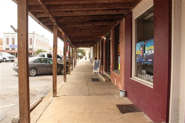 Floresville (4/22/2025 - Credits: Erik McCowan)