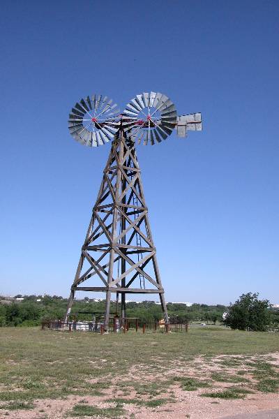 American Windmill Museum (5/4/2004)