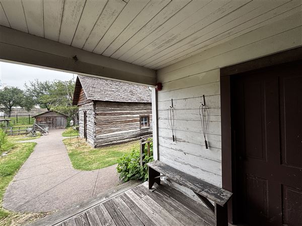 Old City Park - Dogtrot House (10/9/2025 - Credits: Austin Flores)