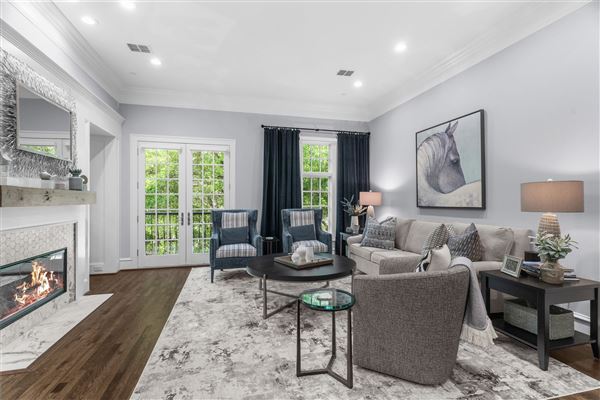 Worthington Condo