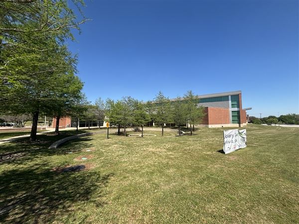 Haltom City Library (6/18/2026 - Credits: submitted by: Robert Briggs)