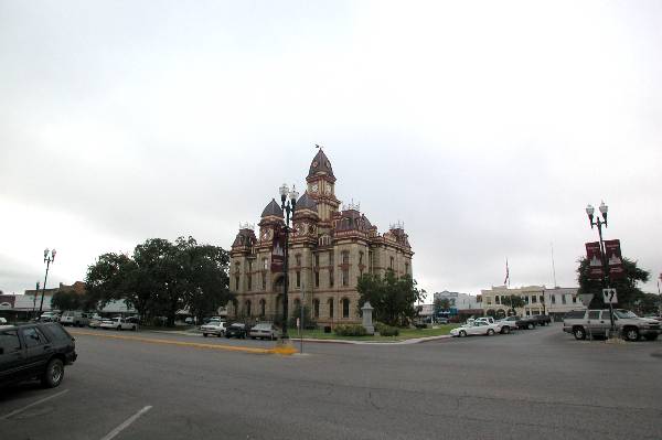 Caldwell County Courthouse (8/28/2003)