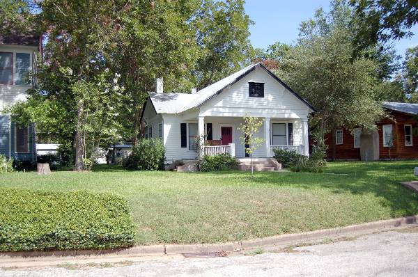 Main Street Neighborhood (7/13/2006)