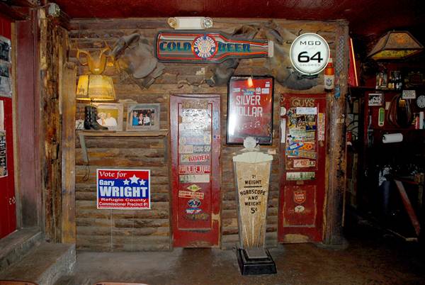 Arkey Blue's Silver Dollar Saloon (10/8/2012)