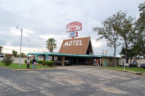Cottonwood Inn (11/13/2006)