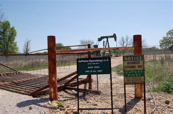 Pump Jacks on FM 141 (3/25/2013)
