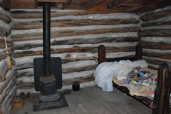 Pioneer Farms - Texian Cabin (9/26/2013)