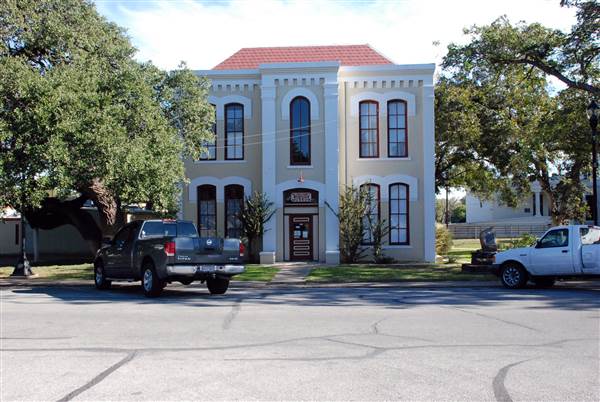 Floresville (11/13/2013)