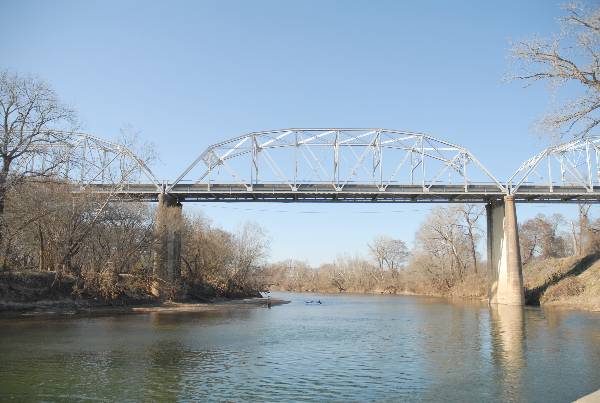 Hwy 71 Bridge over Colorado River (2/16/2007)